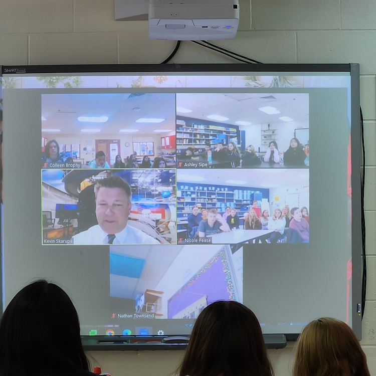 Featured image of article: WMUR’s Kevin Skarupa Meets with SMS 6th Grade